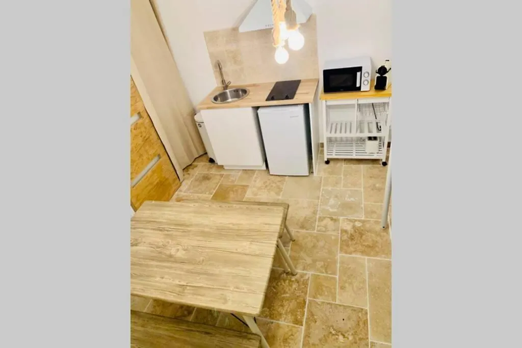 Apartment Studio Centre De Hyeres